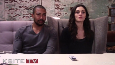The_Originals_on_Set__Charles_Michael_Davis___Phoebe_Tonkin_0417.jpg