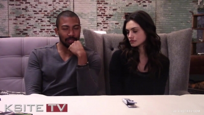 The_Originals_on_Set__Charles_Michael_Davis___Phoebe_Tonkin_0470.jpg