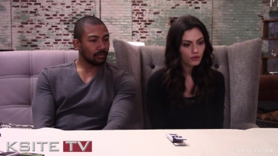 The_Originals_on_Set__Charles_Michael_Davis___Phoebe_Tonkin_0591.jpg