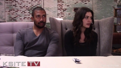 The_Originals_on_Set__Charles_Michael_Davis___Phoebe_Tonkin_0627.jpg