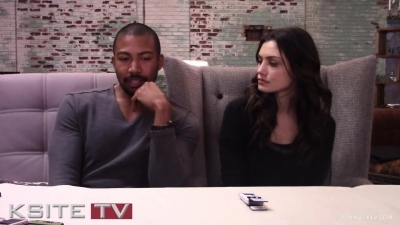 The_Originals_on_Set__Charles_Michael_Davis___Phoebe_Tonkin_0758.jpg