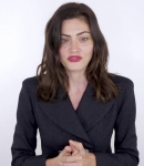 5B1920x10805D_Phoebe_Tonkin_On_Her_Boyfriend2C_Diet_And_Margot_Robbie__ELLE_Australia_160.jpg