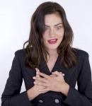 5B1920x10805D_Phoebe_Tonkin_On_Her_Boyfriend2C_Diet_And_Margot_Robbie__ELLE_Australia_198.jpg