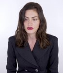5B1920x10805D_Phoebe_Tonkin_On_Her_Boyfriend2C_Diet_And_Margot_Robbie__ELLE_Australia_226.jpg