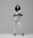 GIRLS_IN_FRAME___PHOEBE_TONKIN_225.jpg