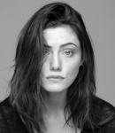 GIRLS_IN_FRAME___PHOEBE_TONKIN_374.jpg