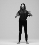 GIRLS_IN_FRAME___PHOEBE_TONKIN_386.jpg