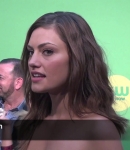 Phoebe_Tonkin_-_The_Originals_-_2013_CW_Upfronts_017.jpg